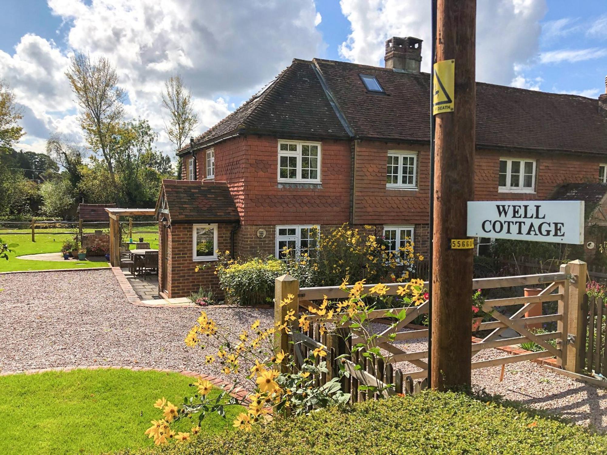 Well Cottage Itchingfield Exteriér fotografie